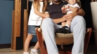 سام درخشانی در کنار فرزند های خوشتیپش!
