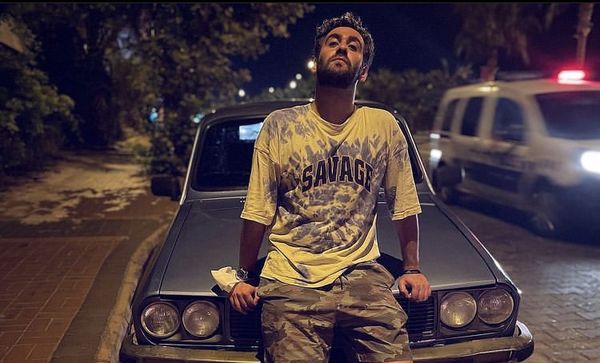 نیما شعبان نژاد در خیابان های ترکیه + عکس