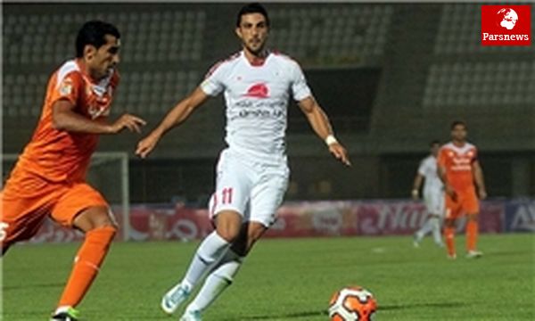 دوست دارم بازی استقلال هیچ وقت تمام نشود