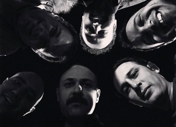 عکس متفاوتی از علیرضا کمالی و دوستانش