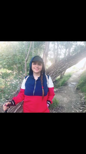 طبیعت گردی لیلا برخورداری + عکس