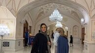 گردش روشنک عجمیان در ایران مال+عکس