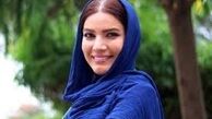 متین ستوده در حال نوازش سگش/عکس