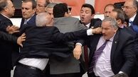 دلیل درگیری شدید نمایندگان پارلمان ترکیه