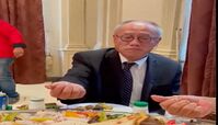 مصائب غذا خوردن سفیر ژاپن به سبک عرب‌ها + فیلم