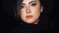 عکس آتلیه ای زیبا کرمعلی با گلهایش 