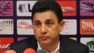قلعه نویی روی نیمکت سپاهان