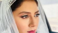 مونا فرجاد در لباس عروس!