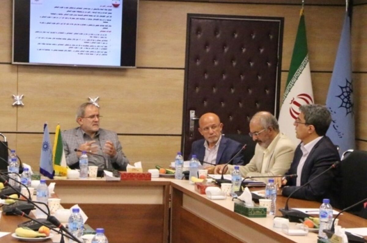 ترمیم شکاف میان علوم انسانی و صنعت 