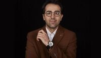شاعر معروف در تلویزیون به همکاری با لس‌آنجلسی‌ها اعتراف کرد ! + ویدیو