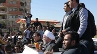 حل مشکلات زلزله‌زدگان  یا شوآف سیاسی آقای رئیس‌جمهور؟!