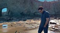 گشت‌و گذار محمدرضا فروتن در ساحلی بکر + عکس