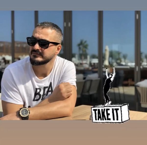 میلاد کی مرام در یک روز گرم تابستانی + عکس