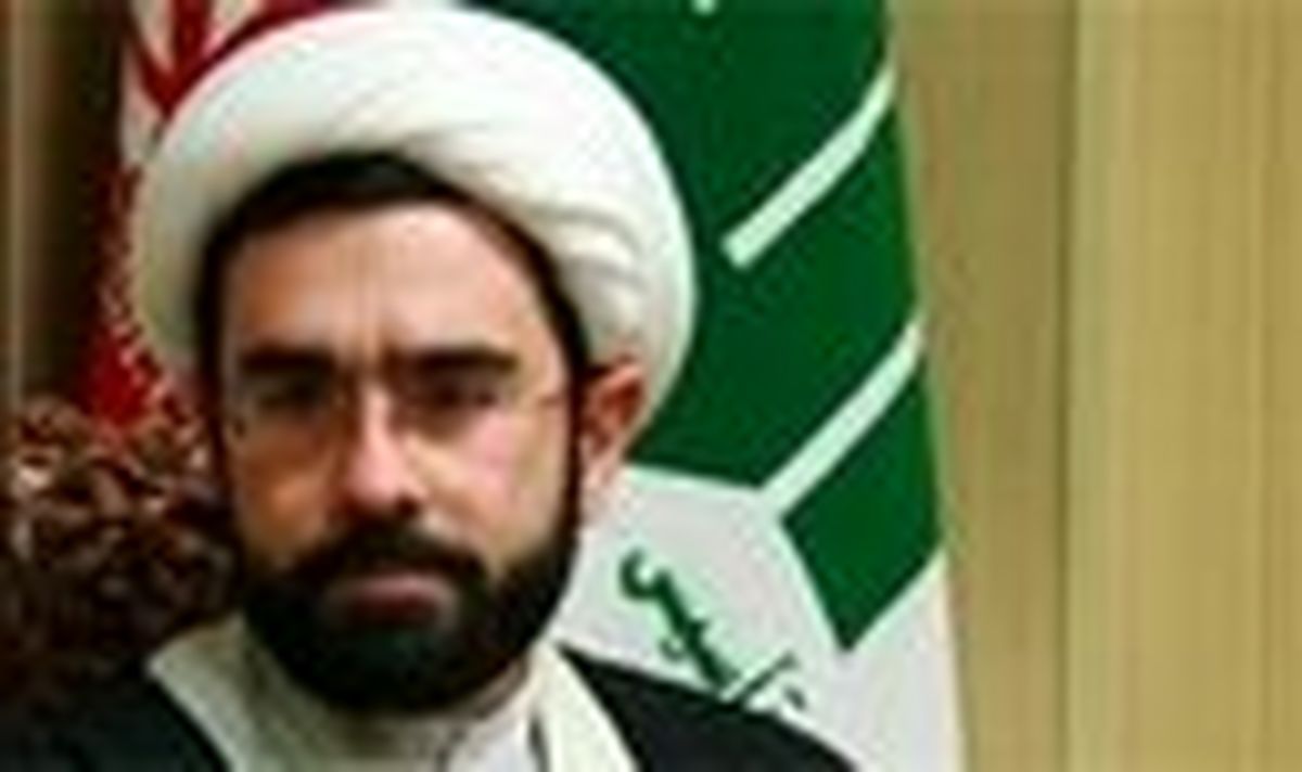 اختلافات سران قوا نباید به اصل مبارزه با فساد لطمه بزند
