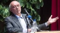 سالانه ۷۰۰ هزار ایرانی با هزینه های درمان به زیر خط فقر می روند
