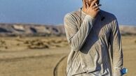 سیگار کشیدن‌ آقای بازیگر وسط بیابان + عکس