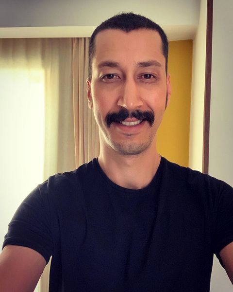 بهرام افشاری با سیبیل لاتی + عکس