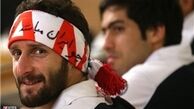 بایددر تمرینات شرکت کنم وگرنه آنها ازمن شکایت می کنند