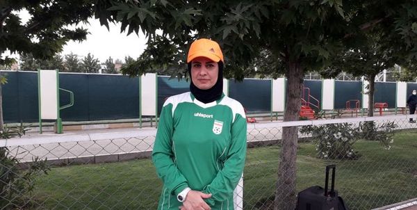 آزمون: فوتبال بانوان نیاز به حمایت دارد