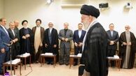 رهبر انقلاب در برابر فشار اقتصادی دشمن چه کردند؟