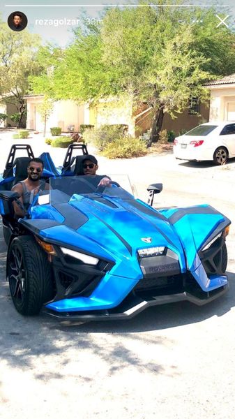 ماشین عجیب و غریب گلزار در دبی + عکس