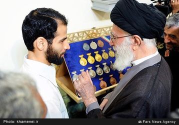 13940504184022148_PhotoL