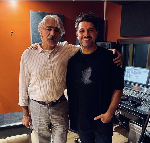 اشکان خطیبی در کنار استاد موسیقی ایران + عکس