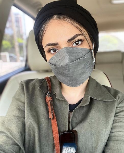 سمیرا حسن پور در ماشین شخصی اش + عکس