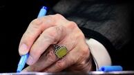 رهبر معظم انقلاب: ورود به مناقشات سیاسی برای اعضاء شوراهای اسلامی مضر است 