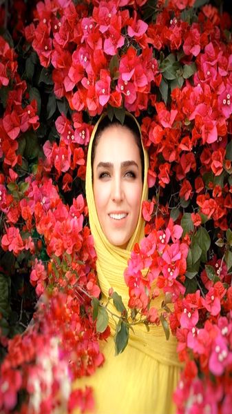 سوگل طهماسبی غرق در گلها شد + عکس