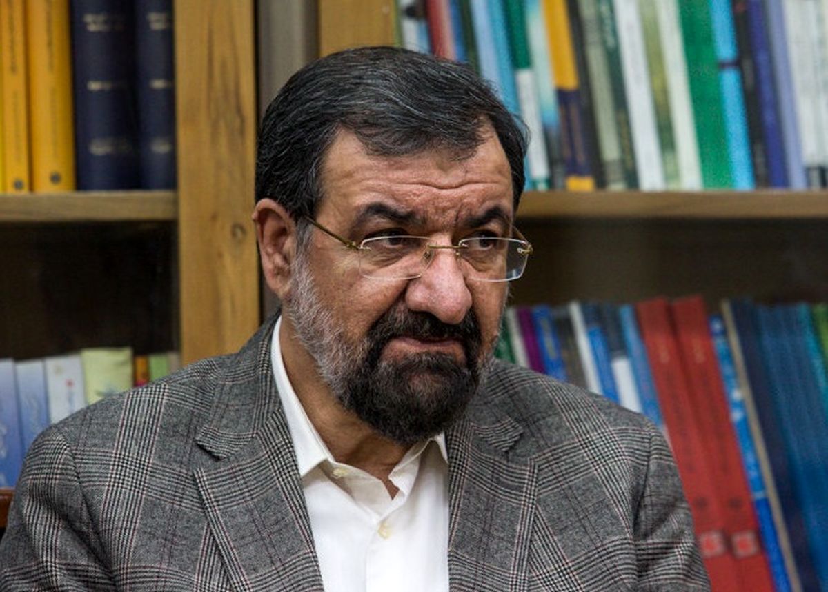 محسن رضایی: فصل شکستن بت‌ها نزدیک است 