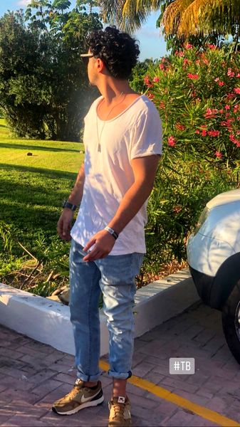 مهرداد صدیقیان با لباس های تابستانی + عکس