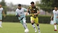 صدرنشینی بادران در حضور قلعه نویی 