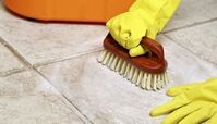 تمیز کردن سرامیک دستشویی و حمام با 7 ترفند فوق العاده راحت
