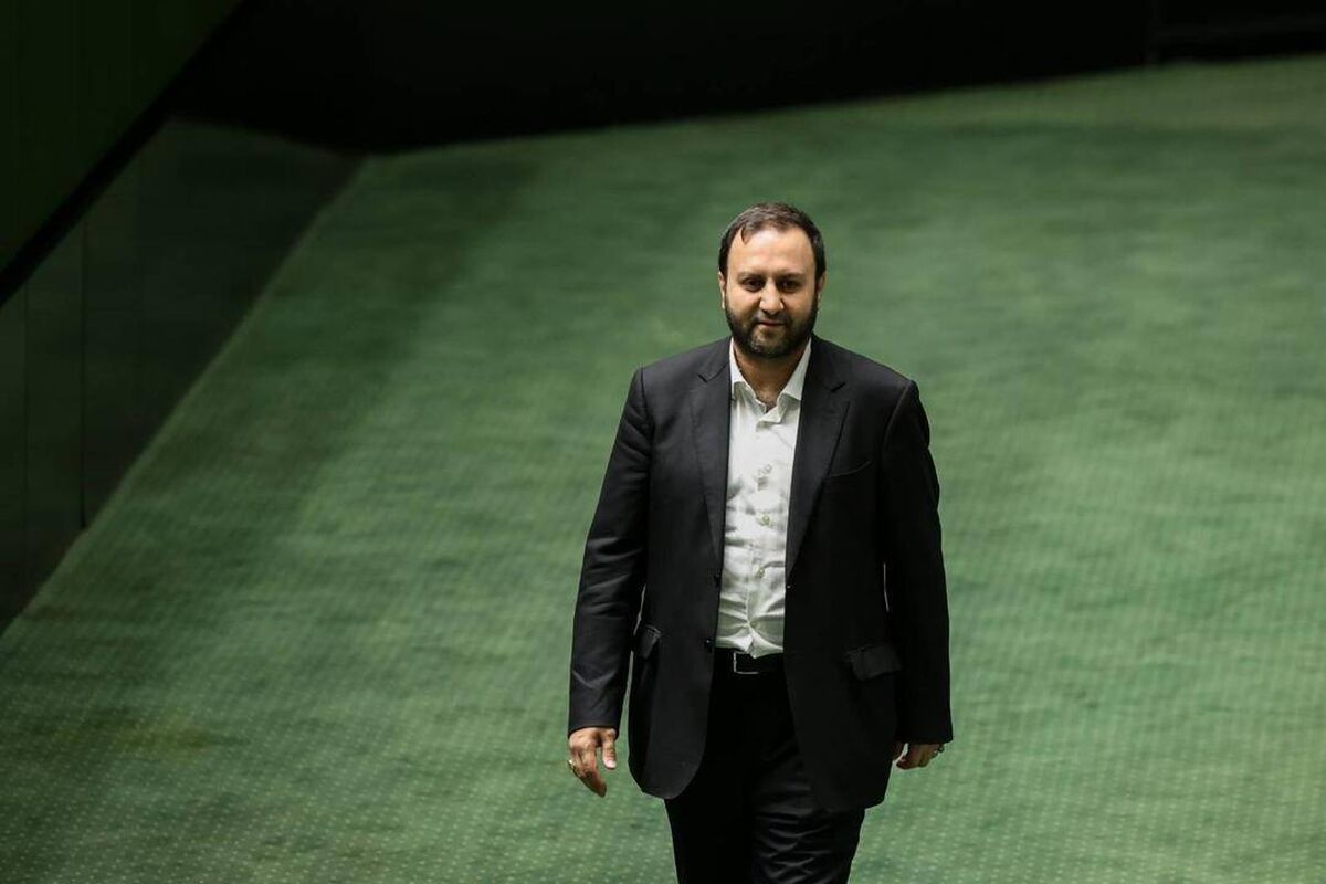 گزارش عملکرد محسن پیرهادی منتشر شد