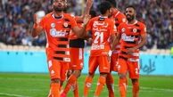 منادی باعث حذف استقلال شد
