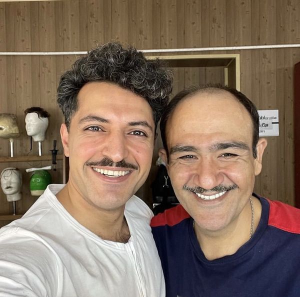 اشکان خطیبی و مهران غفوریان در پشت صحنه خاتون + عکس