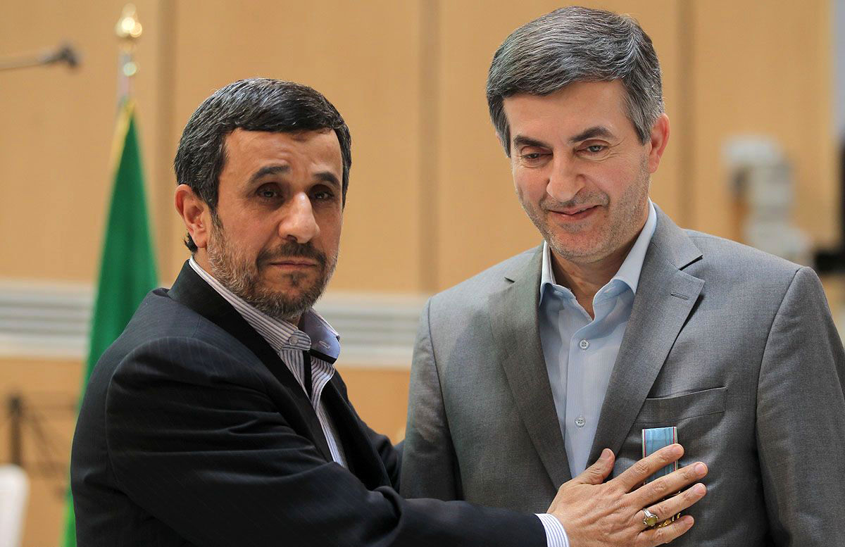 «روایت انحراف» احمدی‌نژاد از «معجزه هزاره سوم»+عکس