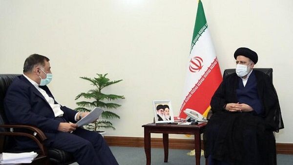 دیدار شمخانی با حجت الاسلام رئیسی
