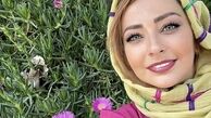 نفیسه روشن در میان گلها + عکس