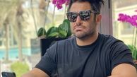 محمدرضا گلزار در کافه ای شیک و لاکچری + عکس