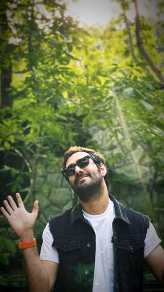 حال خوب نیما شعبان نژاد در یک روز زیبای بهاری + عکس