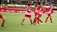هوادار پرسپولیس تمرین را به‌هم ریخت