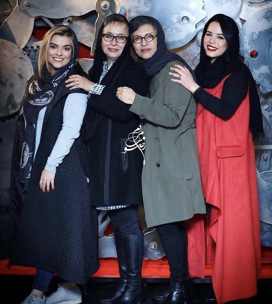 خانم های بازیگر و دخترانشان + عکس