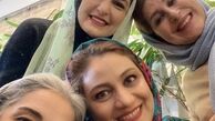 سلفی شبنم مقدمی با دوستانش + عکس
