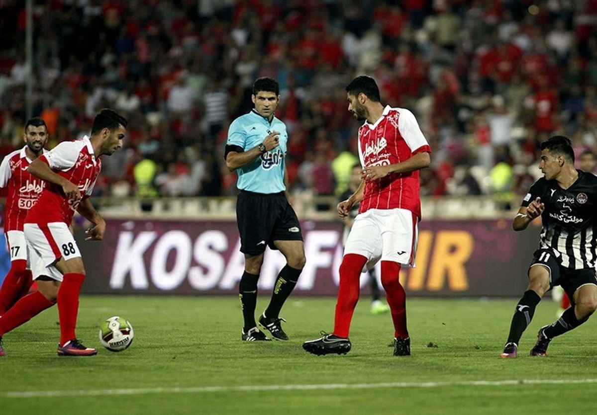 داور دیدار پرسپولیس - سیاه‌جامگان، پس از اینکه عامل از دست دادن امتیاز پرسپولیس شد اظهار داشت: پرسپولیسی‌ها حق دارند معترض باشند