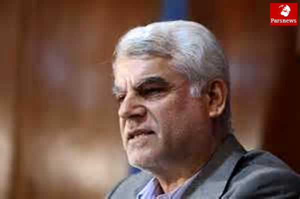 بهمنی: از این پس، میتوان با یک دسته چک کارهای بانکی خود را انجام داد