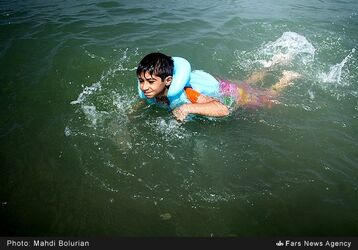 13930522113940788_PhotoL