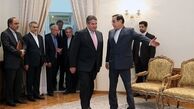 به تحریم کنندگان جایزه ندهیم/ هشدار درباره عطش عجیب غربی‌ها به مواهب اقتصاد ایران
