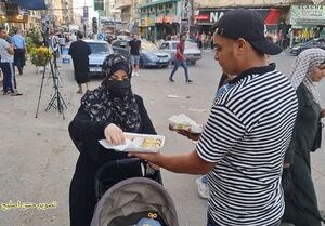 این خبر باعث پخش شیرینی در غزه شد + عکس